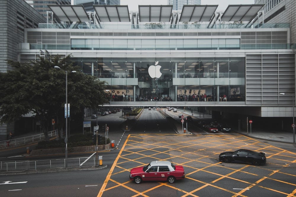 How Will Apple’s Possible Involvement With Crypto Affect Bitcoin’s Value?